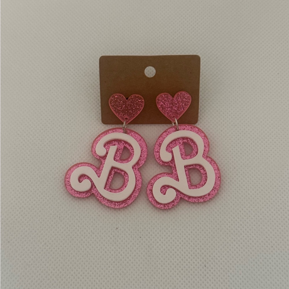 Barbie Pink Glitter ‘B’ Earrings – Heart Accent Dangle Statement Jewelry – NWT - Picture 4 of 6